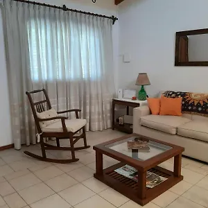 casa-turismo-con-excelente-ubicacion.hotelsmendoza.com/