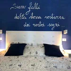 https://villa-giovanna-rimini.riccione-hotels.org